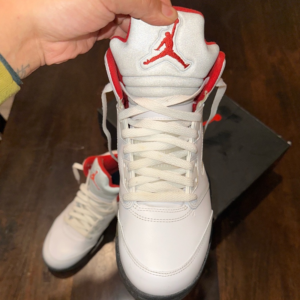 Retro Air Jordan 5s